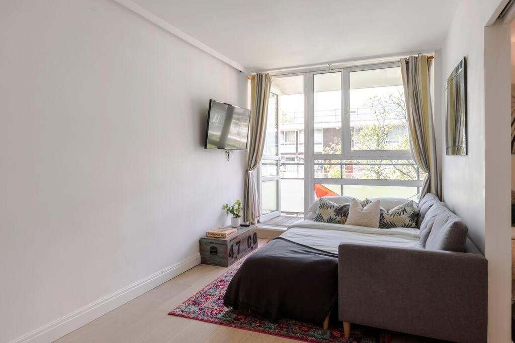 Appartamento The Clarence, Central W/ Wifi Londra